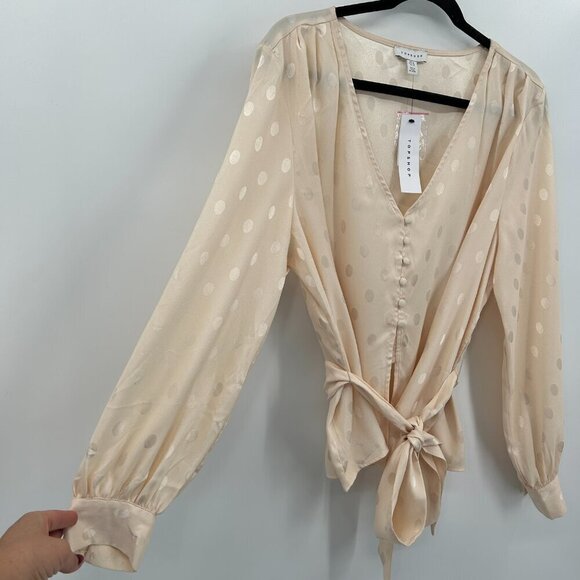 NWT TOPSHOP Flawed Blush Cream Jacquard Polka Dot Belted Button Up Blouse 12 - Picture 3 of 8